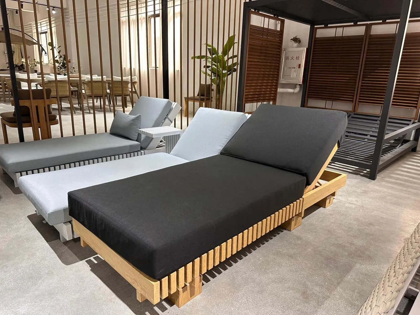 Adjustable Platform Daybed — Wood and Fabric